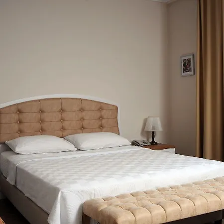 Casa Grande 酒店 2*