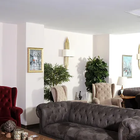 Casa Grande 酒店 2*